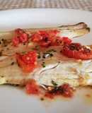 Filetti di Branzino con Pomodorini Freschi al Forno