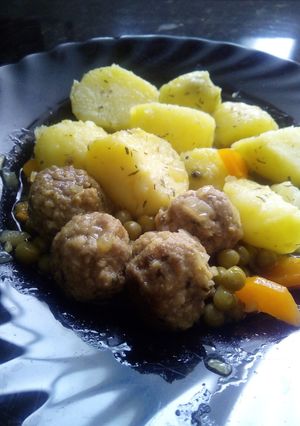 Una foto de Albóndigas en salsa sin huevo