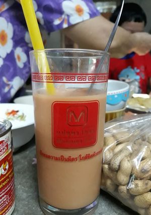 รูปของ ชานม(เย็น) 🍹🙂