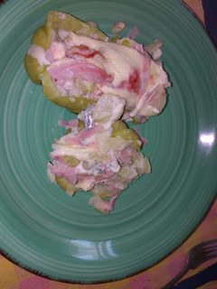 Una foto de Chayotes (tayotas) rellenas
