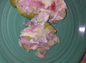 Una foto de Chayotes (tayotas) rellenas