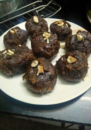 A picture of Chocolicious balushahi Baked chocolate flavoured balushahi.