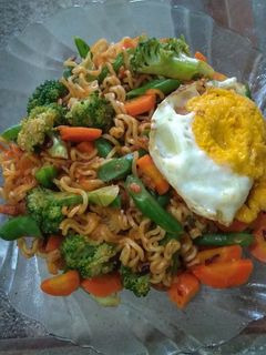 Foto resep Indomie Ayam Geprek Toping Sayuran