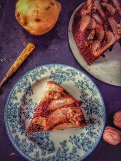 Une photo de Gâteau renversé poire chocolat