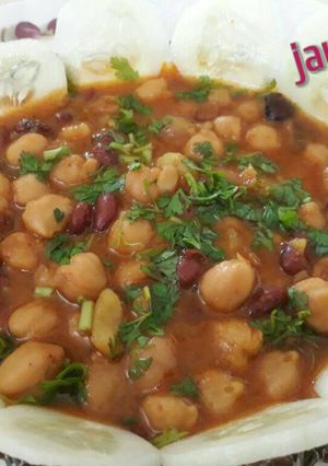 A picture of Chole Rajma.