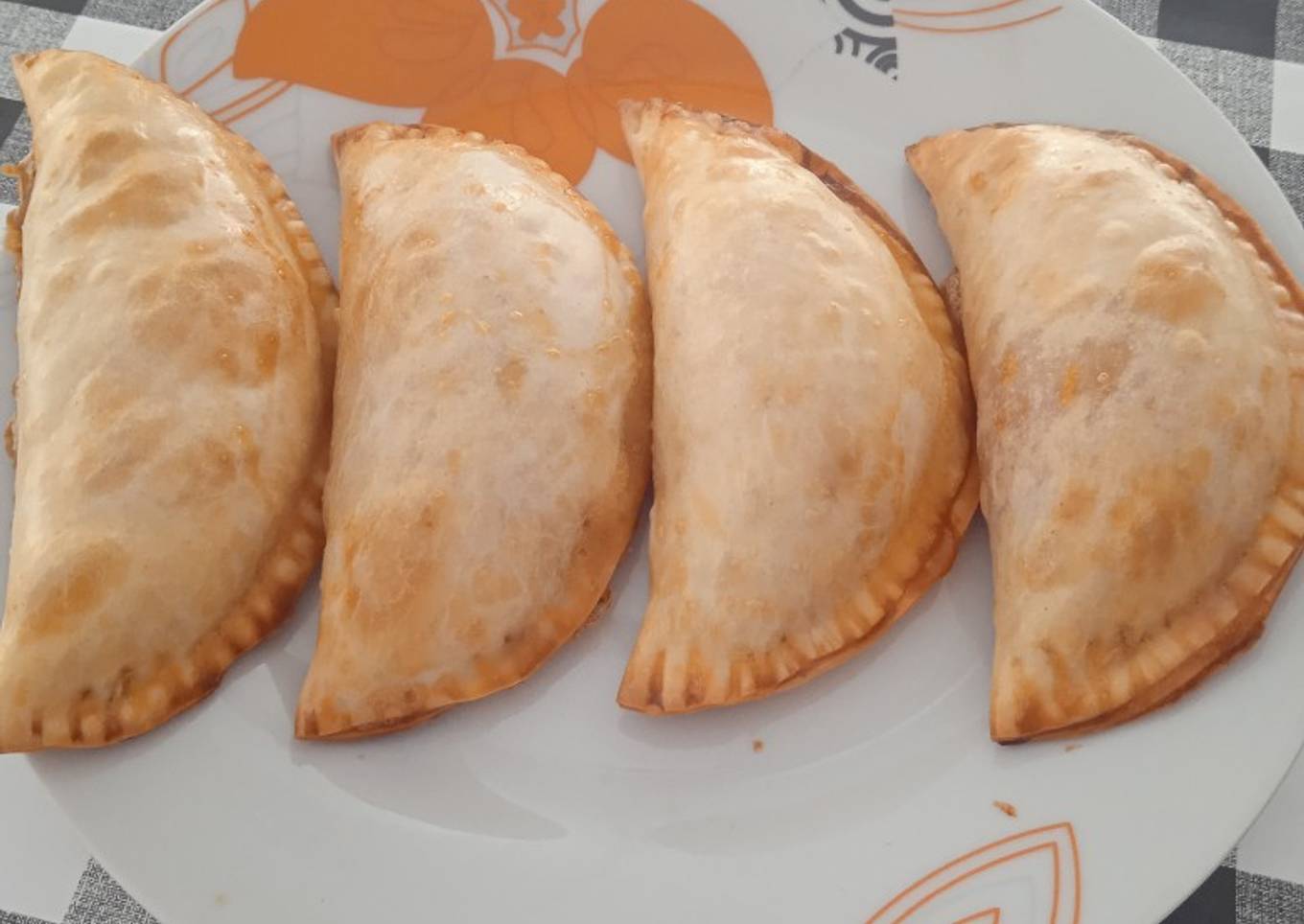 Empanadillas de ternera y bacon al horno