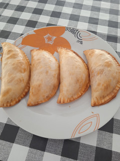 Una foto de Empanadillas de ternera y bacon al horno