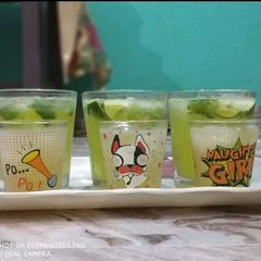 A picture of Green mint mojito.