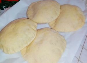 Una foto de Pan Árabe o Pan Pita Casero