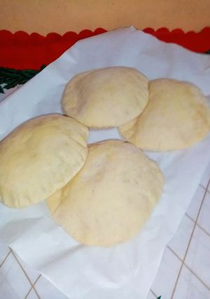 Una foto de Pan Árabe o Pan Pita Casero