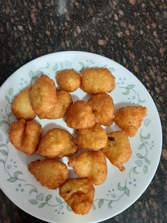 A picture of Moong dal vada.