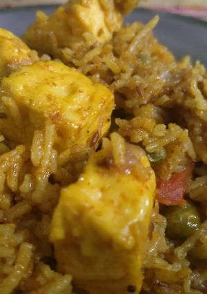 A picture of Matar paneer pulao.