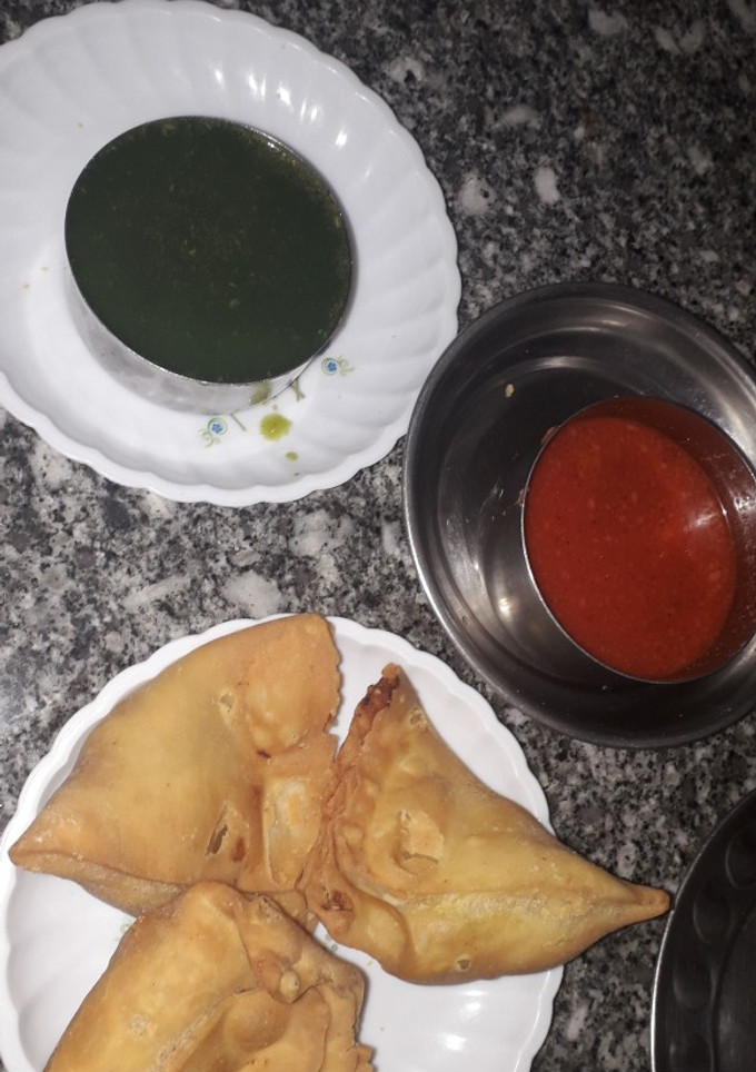 चायनीज़ समोसा (chinese samosa recipe in hindi) रेसिपी मुख्य फोटो