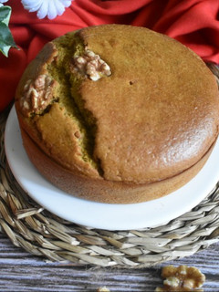 Una foto de Bizcocho de calabaza y nueces