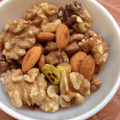 A picture of Roasted Dry Nuts.