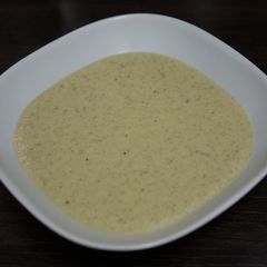A picture of Zucchini soup.
