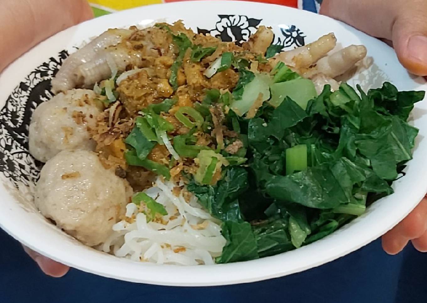 Mie (shirataki) ayam ceker