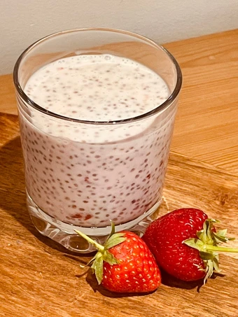 Recipe Strawberry &amp; Coconut Chia Seed Pudding 🍓 🥥 the  Makes Drooling You can take Joss in your mouth