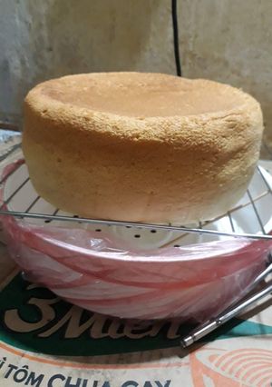 Hình của món Bánh bông lan (làm bằng nồi cơm điện).