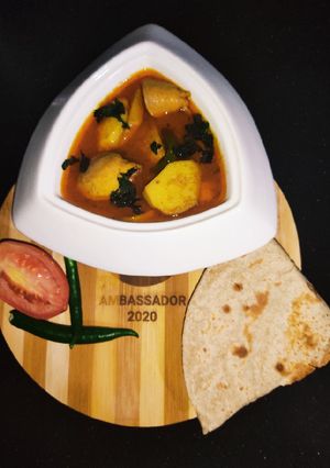 A picture of Three Spices Arvi And Chicken Gravy.