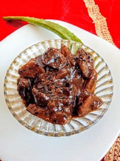 एलोवेरा का खट्टा मीठा अचार (Aloe vera ka khatta mitha achar recipe in Hindi) रेसिपी मुख्य फोटो