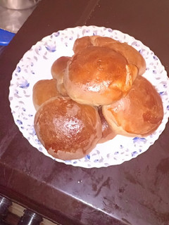 A picture of Buns.