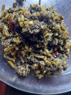 মূলো শাক (Mulo saag recipe in Bengali) রেসিপির প্রধান ছবি