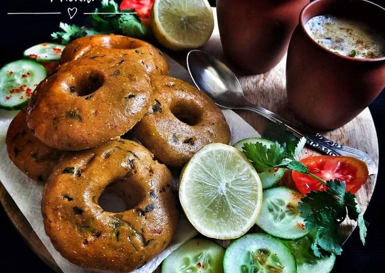 Simple Way to Make Super Quick Homemade Rajasthani Makki ka Dhokla