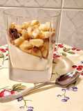 Biancomangiare con Macedonia di Mele Uvetta e Noci