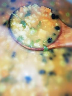 عکسی از دستور سوپ جو عارفه پز 🦋⚡