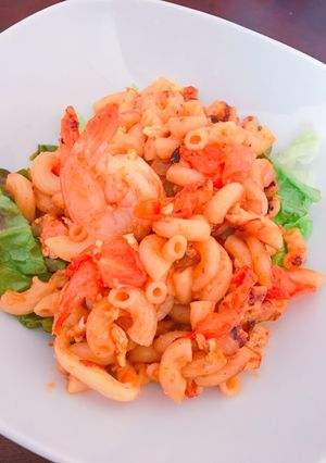 รูปของ ผัดมักกะโรนีกุ้งใส่ไข่