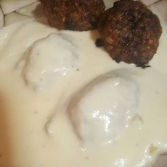 A picture of White cheddar alfredo (made with chickpea flour).