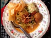 Gambar lontong sayur betawi