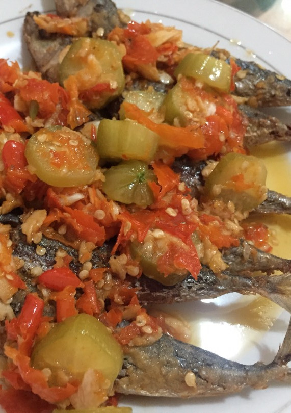 Foto resep Ikan cue pindang sambel bawang blimbing wuluh