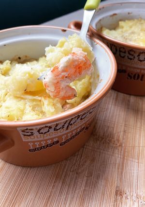 Une photo de Hachis Parmentier au saumon et crevettes