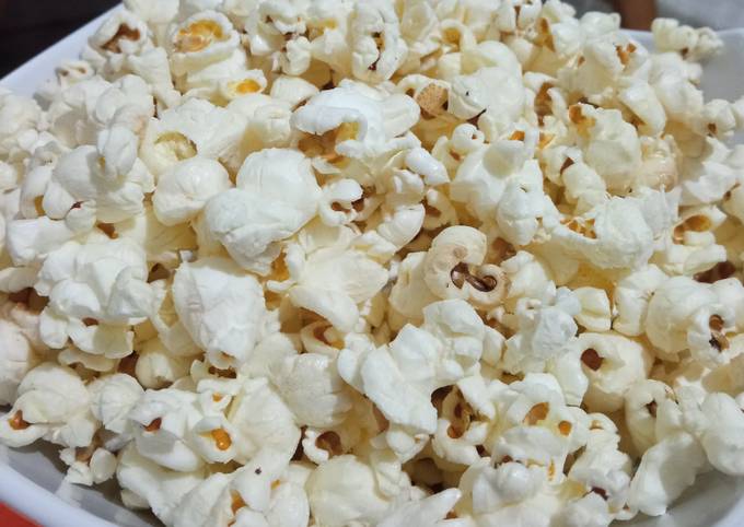 Popcorn Asin dan Gurih