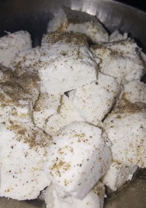 A picture of Raw paneer.
