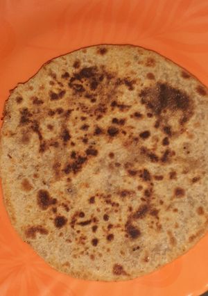 A picture of Pooranpoli.