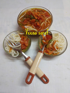 वेजिटेबल सूप (vegetable soup recipe in hindi) रेसिपी मुख्य फोटो