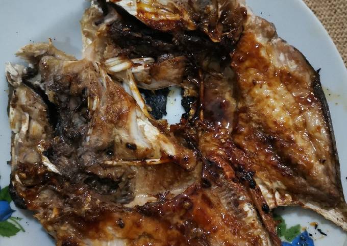 Ikan Ayam-Ayam Bakar