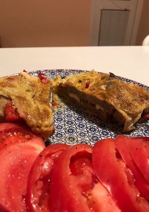 A picture of Omelette sandwich.