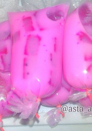 Foto resep Es Lilin Buah Naga Susu