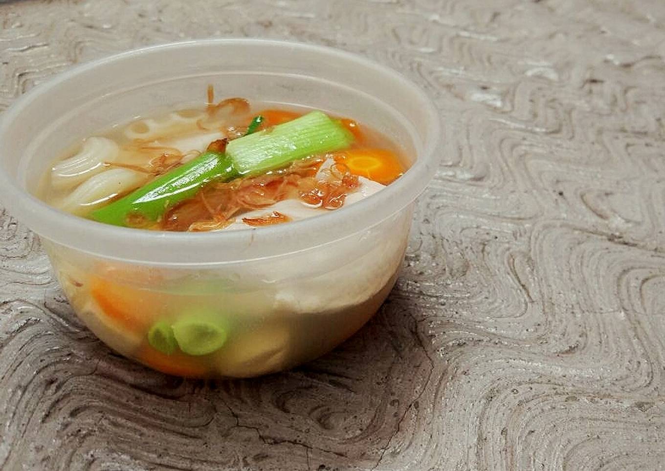 Sop Ayam Bening (Tanpa Bawang Putih)
