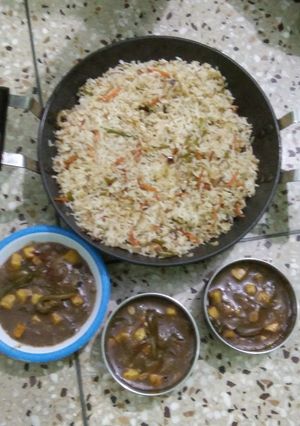 A picture of Mixed fried rice.