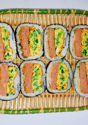 Hình của món Kimbap Korea - Cơm cuộn Hàn Quốc #1.