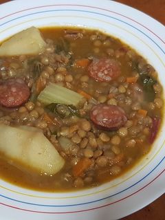 Una foto de Lentejas con chorizo