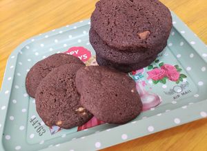 Una foto de Galletas de chocolate con chispas de chocolate blanco