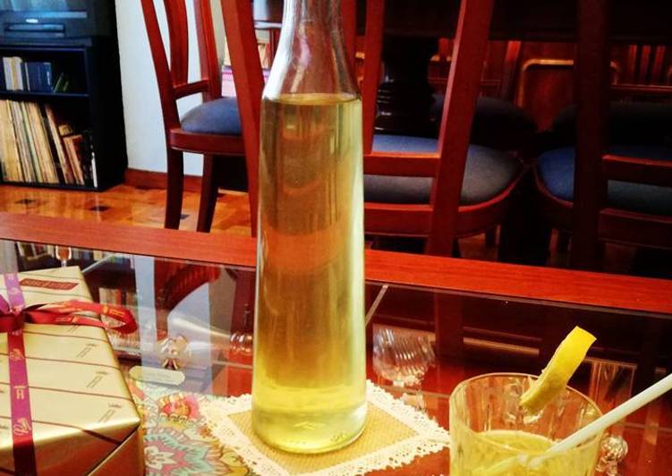 Limoncello con agua