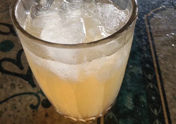 Anti Ribet, Bikin Es Jeruk Peras Madu Enak