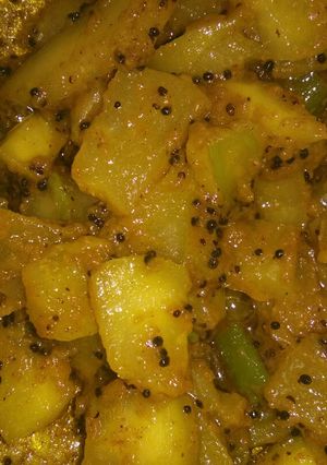 કાચા પપૈયાનો સંભારો (Raw Papaya Sambharo Recipe In Gujarati) રેસીપી મુખ્ય ફોટો